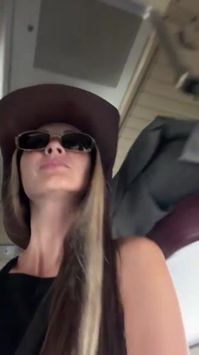 Selfies on a Saratov train, plus a Soviet-era military statue nearby
