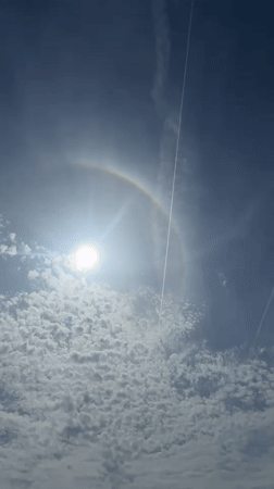 Circular rainbow halo observed around sun in Sochi