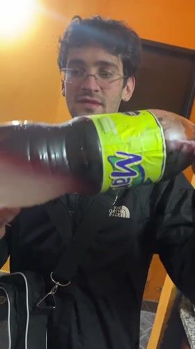 Evening snacks and beverages observed in Merlo, Argentina
