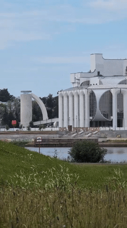 Summer morning on the Volkhov River embankment, Veliky Novgorod