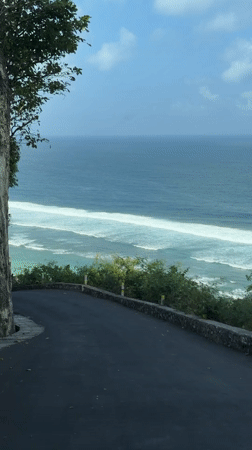 Kuta Selatan's cliffs, coast, and turquoise water from multiple angles