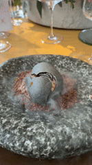 Smoking dessert presentation filmed at Apetatitlán restaurant