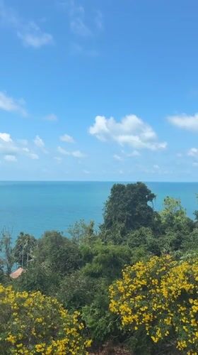 Morning coastal scenery captured on Ko Samui, Thailand