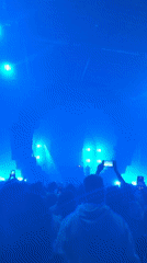 Concert draws crowds to Khimki venue May evening