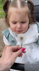 Quiet morning moments captured in intimate portraits across Izhevsk