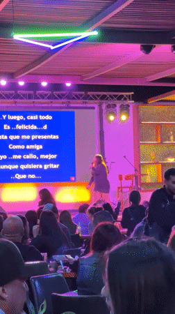 Late-night karaoke session draws crowd at Arica bar