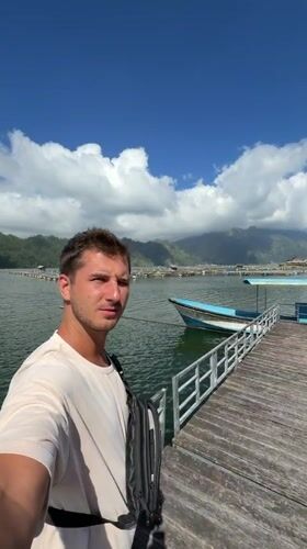Morning boat trip on Lake Batur near Kintamani's floating fish farms