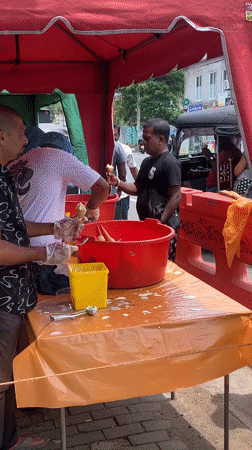 Morning beach scenes and ice cream sales in Weligama