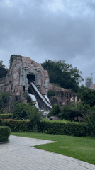 Families enjoy theme park attractions in Shenzhen Saturday morning