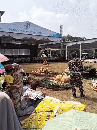 41st anniversary festival at Pondok Pesantren Nurul Huda, Plosorejo