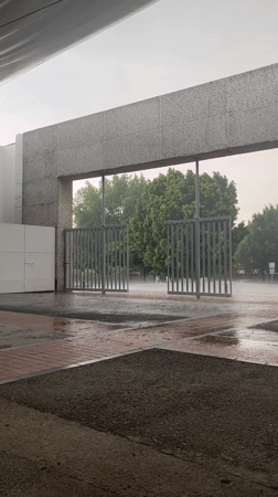 Heavy rainstorm documented by witnesses in Puebla, Mexico