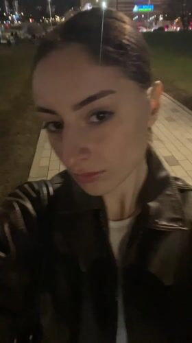 Evening selfies and urban scenes captured in Moscow