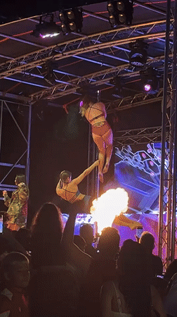 Evening carnival festival draws crowds to Kazanlak, Bulgaria