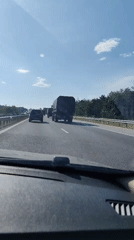 Military convoy spotted on Bulgarian highway near Lesichovo