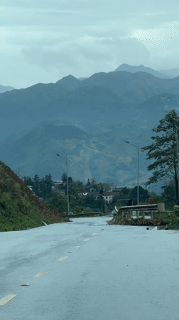 Misty mountain drive captured in Sa Pa, Vietnam