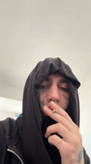 Masked individual with facial tattoos spotted in Buenos Aires