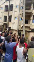 Street altercation draws crowd in Ihiagwa, Nigeria