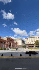 Street scenes captured at Casa Rosada presidential palace