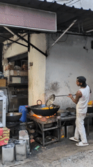 Street vendors and food stalls active in Amritsar