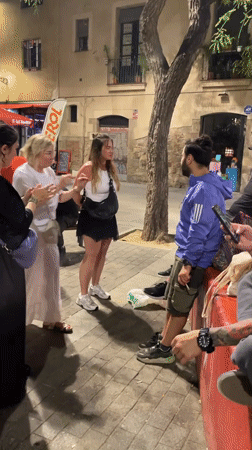 Evening social gatherings observed across Barcelona under full moon