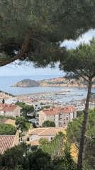 Casual moments captured in Sant Feliu de Guíxols morning