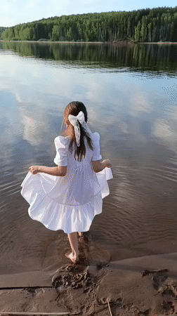 Afternoon water recreation captured near Chaykovsky, Russia
