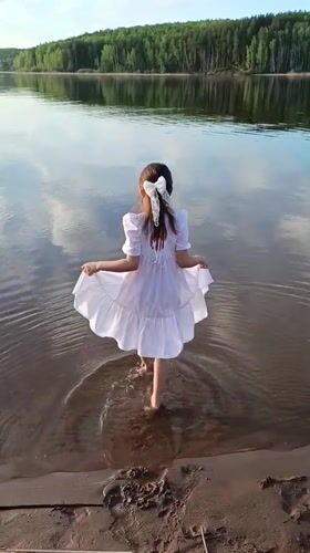 Afternoon water recreation captured near Chaykovsky, Russia