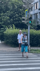 Street selfies and a kids' dance class, Sochi morning