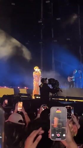 Late-night concert performance recorded in Mexico City