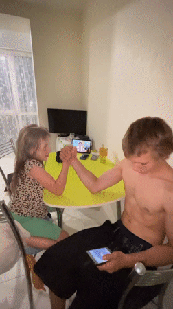 Casual evening moments captured across Saratov neighborhoods