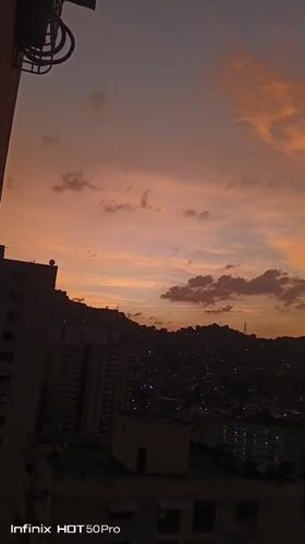 Evening twilight and domestic moments captured across Caracas
