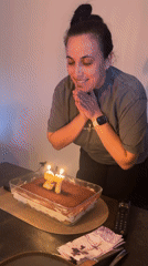 Woman celebrates 27th birthday with tiramisu cake in Essen