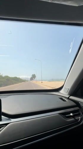 Dashcam captures coastal drive in Porlamar, Venezuela