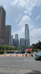 Morning street life documented in Haizhu District, China
