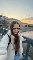 Tourist activity recorded at Budapest landmarks during afternoon hours