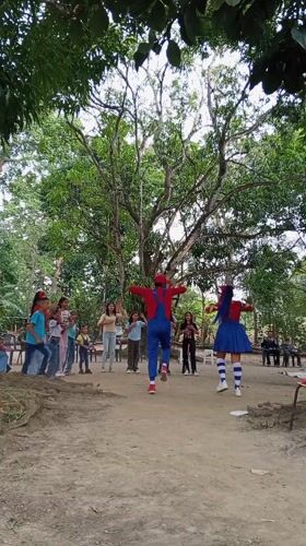 Mario, Princess Peach performers entertain children in Venezuela celebration