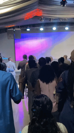 Morning worship service draws crowds in Jos, Nigeria