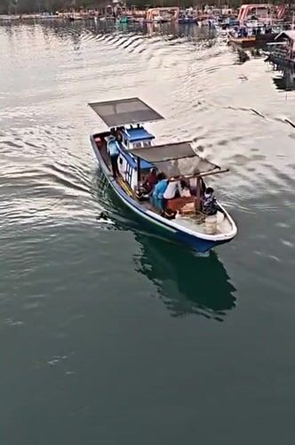 Early morning fishing activities observed near Banda Aceh waters