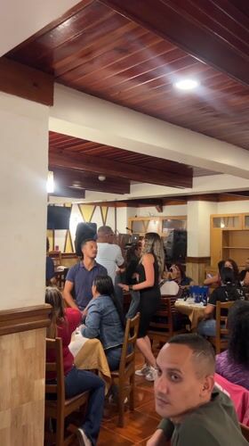 Group dances at Caracas restaurant