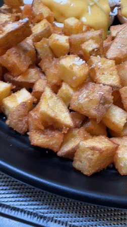 Morning dining moments captured in Nha Trang, Vietnam