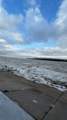Spring ice breakup documented on Nizhnevartovsk river