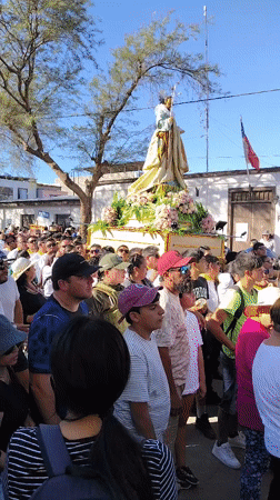 Saint's procession winds through Pozo Almonte streets in northern Chile