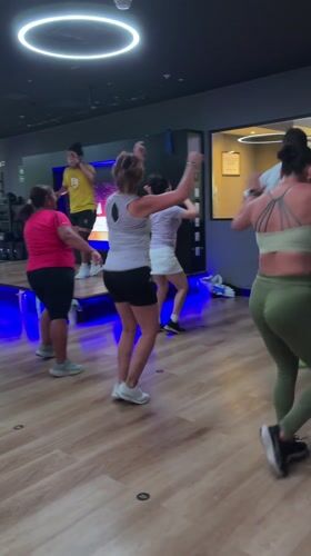 Group fitness class held at San Isidro gym