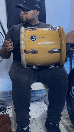 Musicians hold late-night jam session in Tinaquillo, Venezuela
