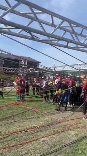 Adventure group completes early morning rope course in Khvalynsk