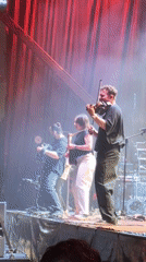 Live outdoor concert draws crowds in Dénia, Spain