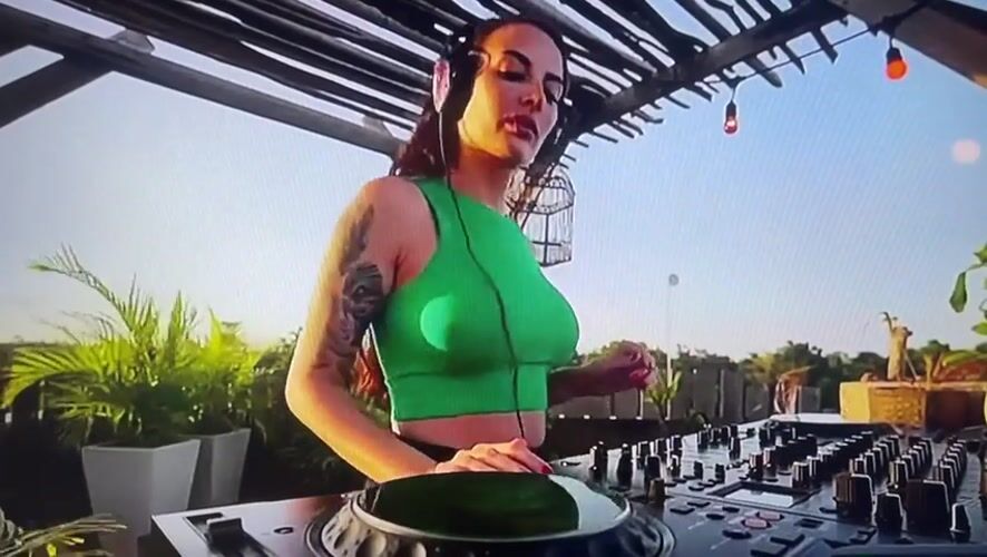 Woman DJ performs morning rooftop set in Bengaluru