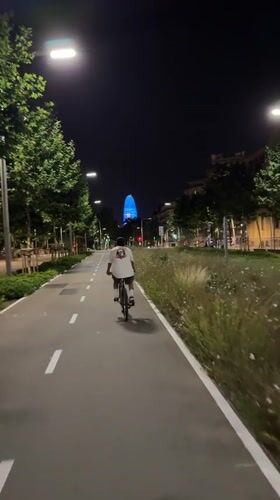 Barcelona nightlife captured: Torre Glòries views, cycling, restroom selfies