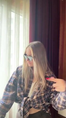 Morning selfies and photos captured in Esenyurt home