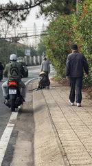 Evening street scene captured in Da Lat, Vietnam